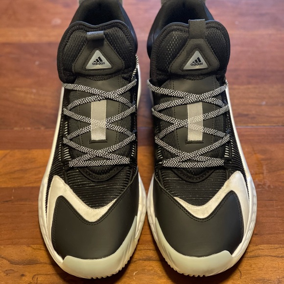 MAJOR SALE!!! Adidas Free to Create Shoes - Picture 2 of 5